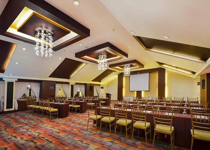 Western La Hotel